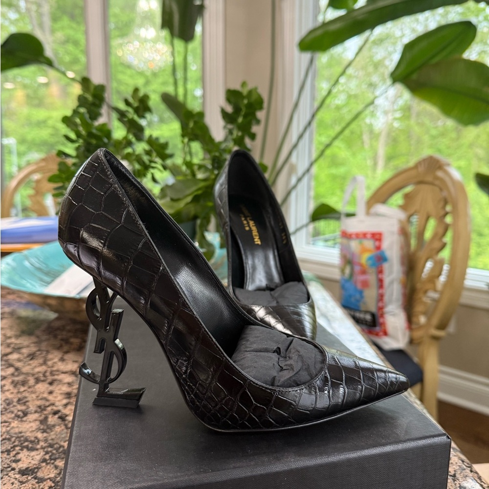 Yves Saint Laurent Cocco Mini/Nero Lucido Nero All Black